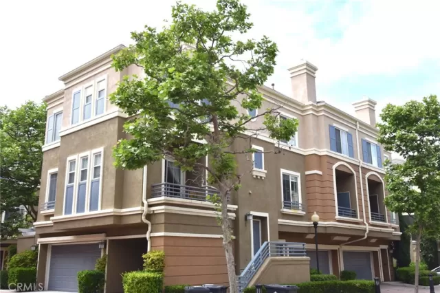 MLS: PW23083611 Condo For Sale