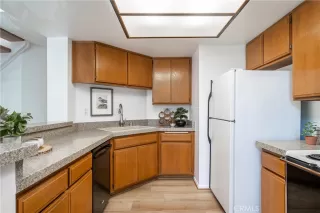 Photo #6: PW23085174 Listing 