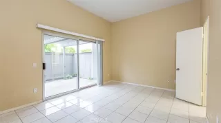 Photo #5: PW23086027 Listing