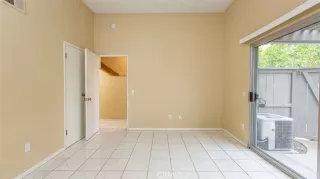 Photo #6: PW23086027 Listing