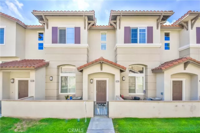 MLS: PW23088215 Condo For Sale