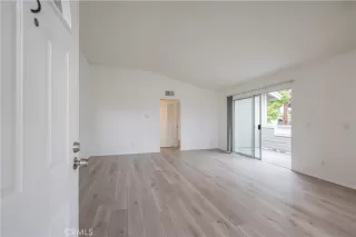 Photo #1: PW23091615 Listing 