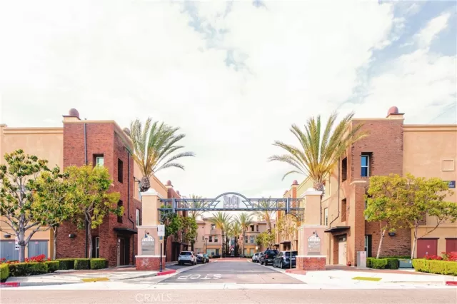 MLS: PW23092466 Condo For Sale