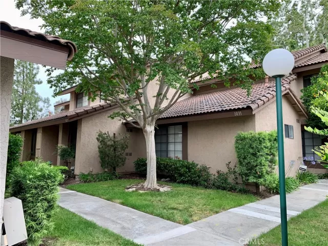 MLS: PW23094610 Condo For Sale