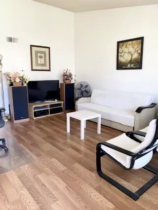 Photo #5: PW23095847 Listing