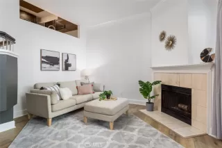 Photo #3: PW23096070 Listing