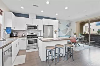 Photo #2: PW23096360 Listing