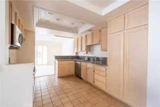 Photo #6: PW23097313 Listing 