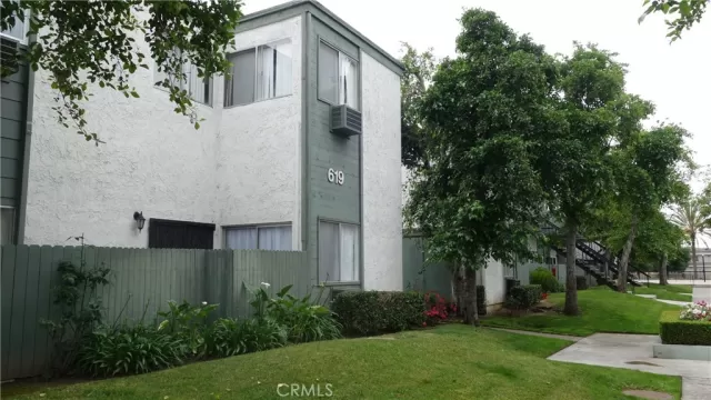 MLS: PW23097317 Condo For Sale