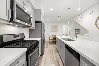 Photo #6: PW23098142 Listing 