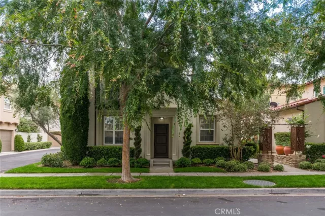 MLS: PW23105005 Condo For Sale