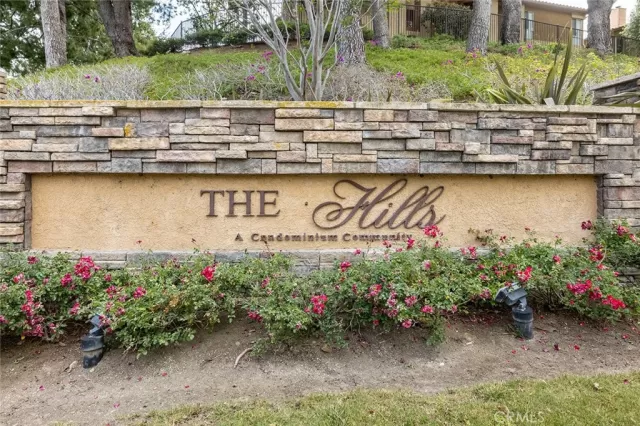 MLS: PW23105695 Condo For Sale