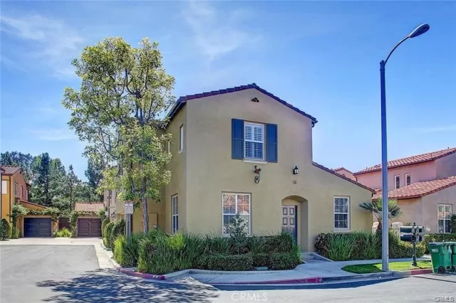 MLS: PW23106895 Condo For Sale