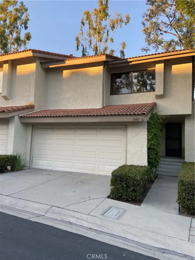 MLS: PW23107151 Condo For Sale