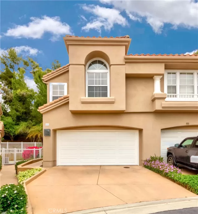 MLS: PW23107345 Condo For Sale