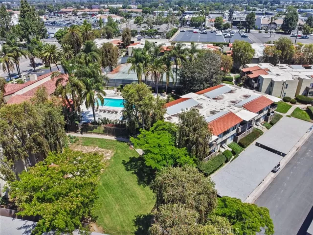 MLS: PW23109913 Condo For Sale