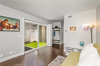 Photo #6: PW23110509 Listing 