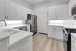 Photo #5: PW23110879 Listing 