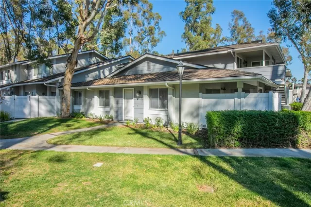 MLS: PW23110926 Condo For Sale