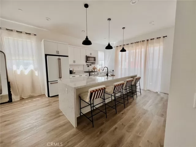 MLS: PW23113152 Condo For Sale