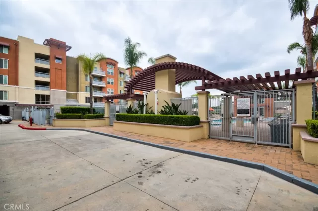 MLS: PW23115559 Condo For Sale