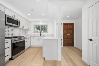 Photo #3: PW23116956 Listing 