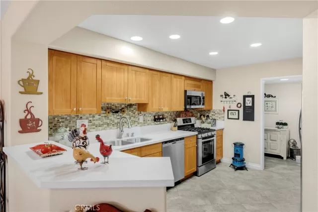 MLS: PW23118056 Condo For Sale