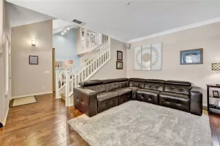 Photo #4: PW23120231 Listing 