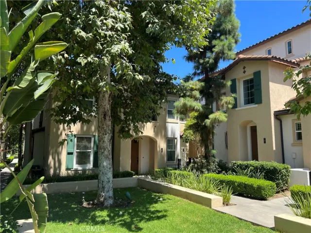 MLS: PW23127168 Condo For Sale