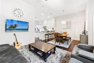 Photo #5: PW23129920 Listing