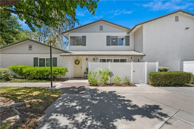 MLS: PW23130236 Condo For Sale