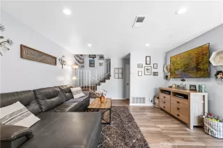 Photo #4: PW23130236 Listing 