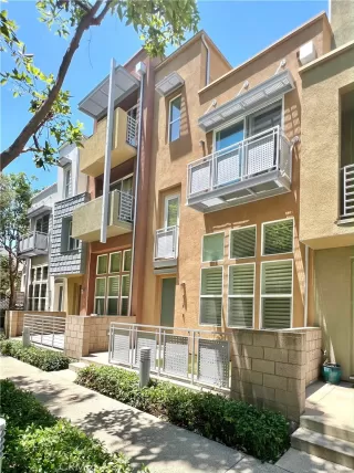 Photo #5: PW23130780 Listing