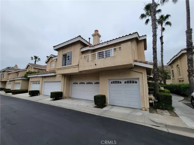 MLS: PW23132427 Condo For Sale