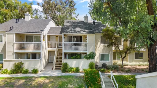 MLS: PW23133067 Condo For Sale