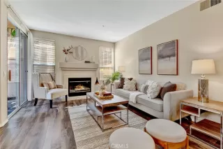 Photo #1: PW23134126 Listing 