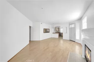 Photo #5: PW23134240 Listing