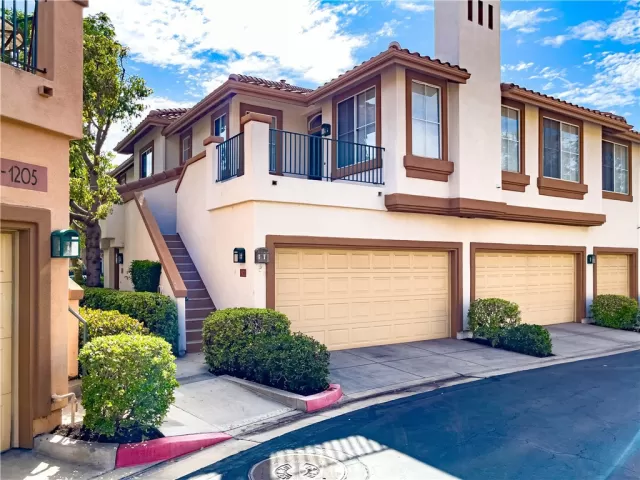 MLS: PW23136708 Condo For Sale