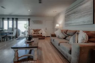 Photo #1: PW23136868 Listing 