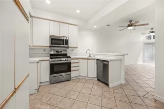 Photo #5: PW23137745 Listing