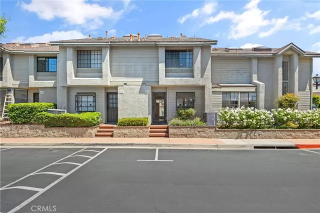 MLS: PW23138969 Condo For Sale