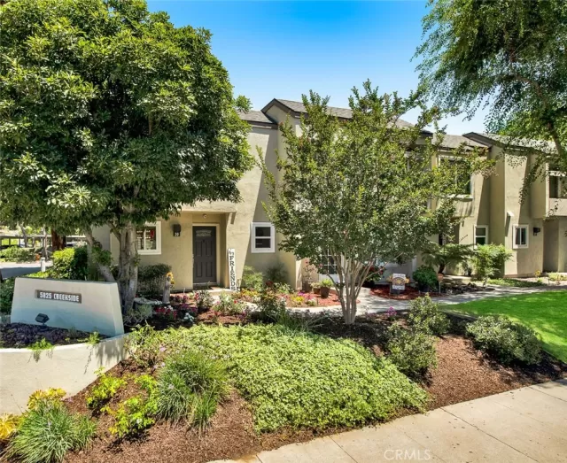 MLS: PW23139603 Condo For Sale