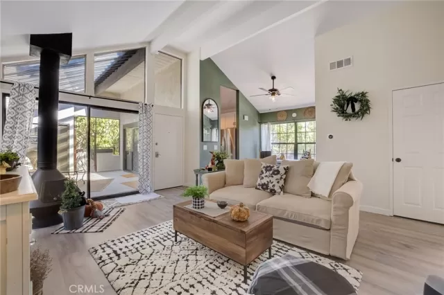 MLS: PW23140509 Condo For Sale