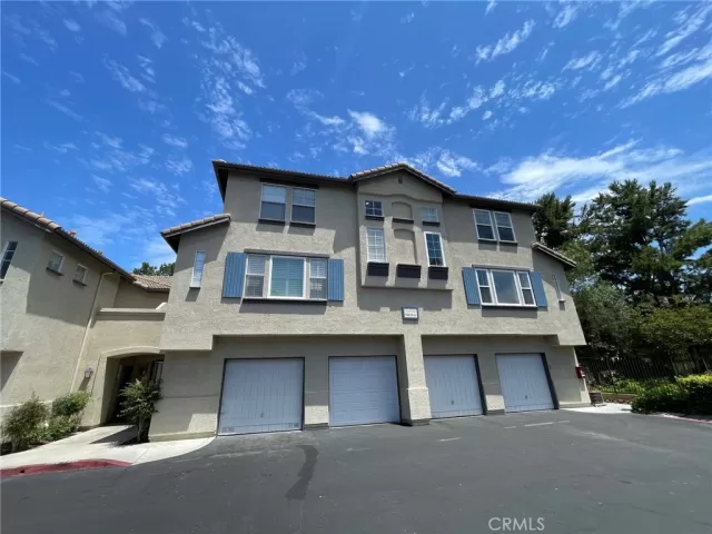 MLS: PW23143280 Condo For Sale