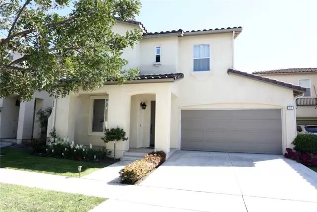 MLS: PW23143846 Condo For Sale