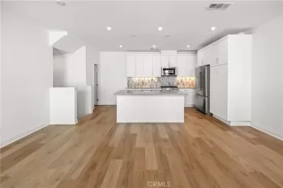 Photo #2: PW23143928 Listing 