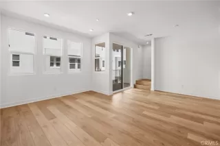 Photo #5: PW23143928 Listing 