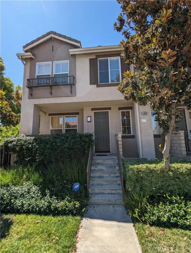 MLS: PW23146401 Condo For Sale