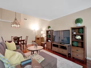 Photo #4: PW23148009 Listing 