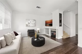 Photo #1: PW23151880 Listing 